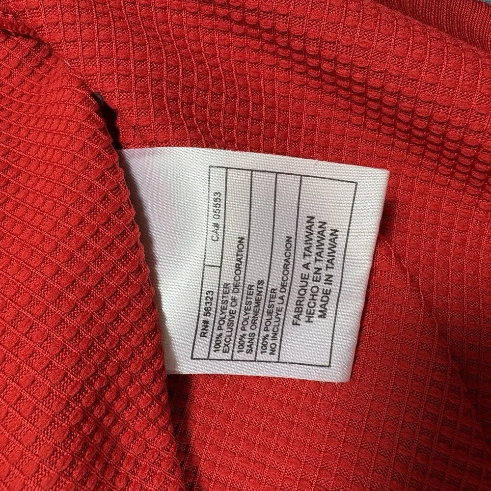 Nike no holes